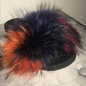 AUTHENTIC FUR SLIDES